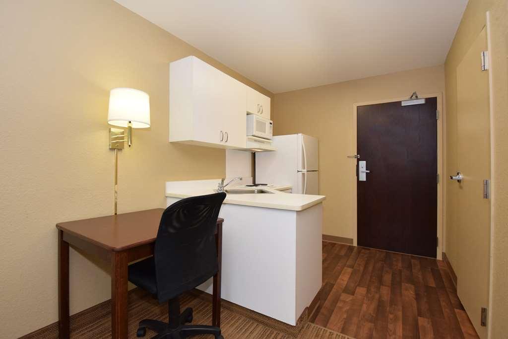 Extended Stay America Suites - Detroit - Canton Værelse billede