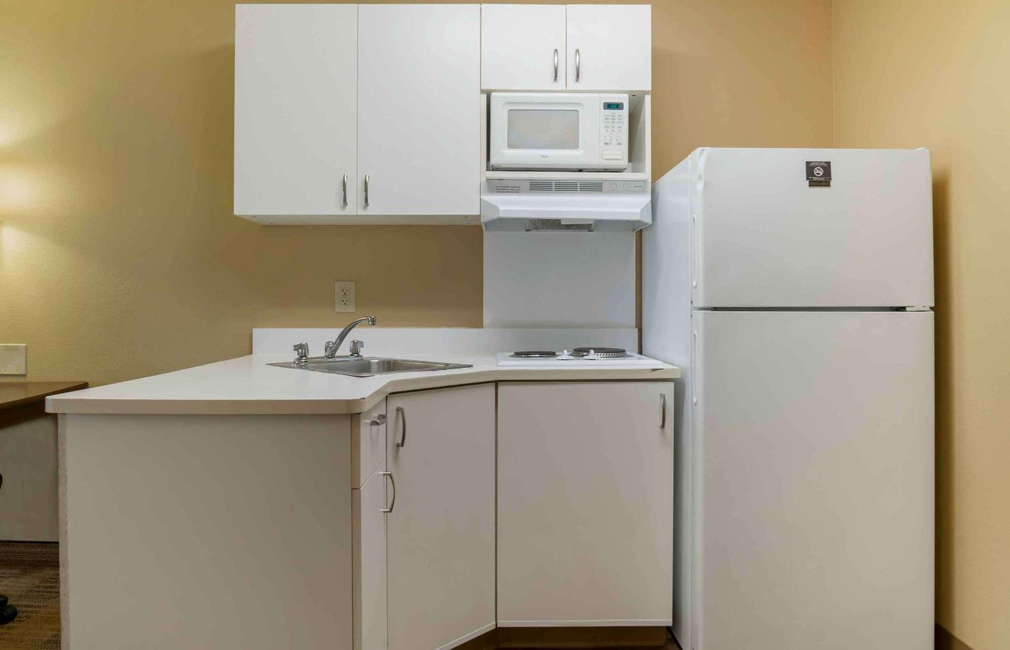 Extended Stay America Suites - Detroit - Canton Eksteriør billede