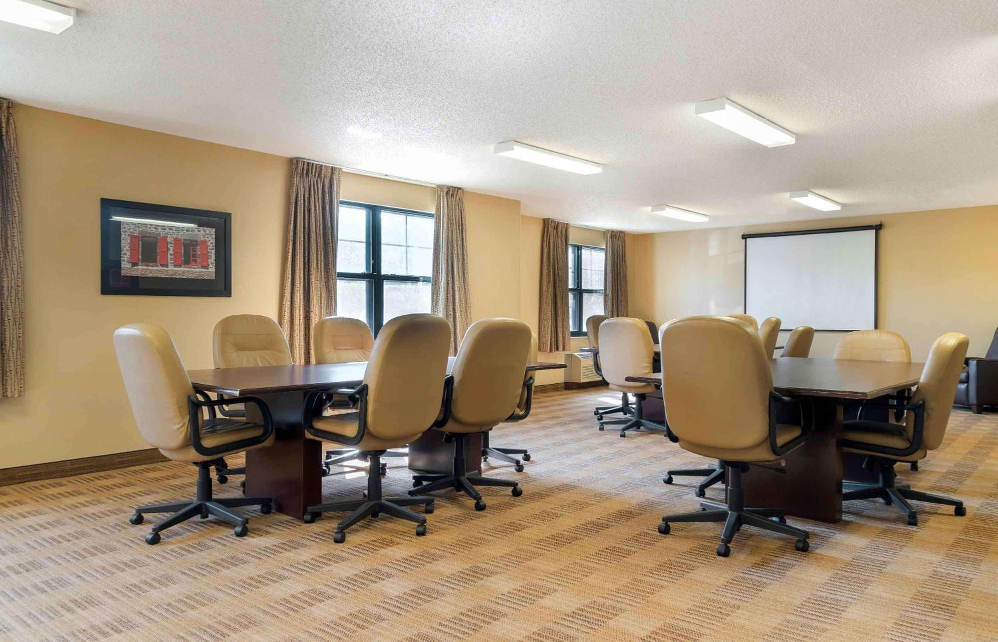 Extended Stay America Suites - Detroit - Canton Eksteriør billede