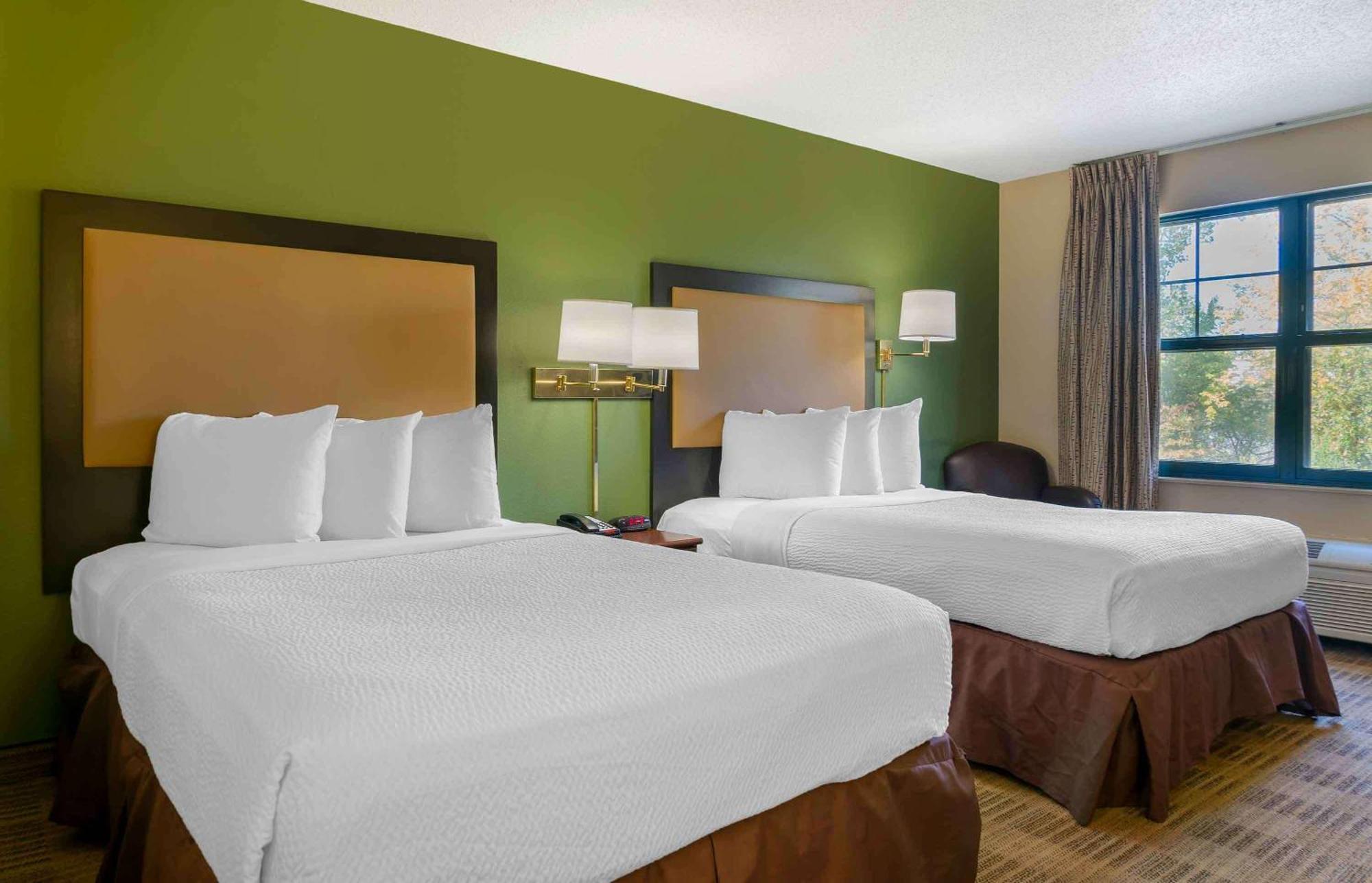 Extended Stay America Suites - Detroit - Canton Eksteriør billede