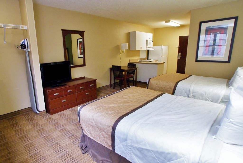 Extended Stay America Suites - Detroit - Canton Eksteriør billede