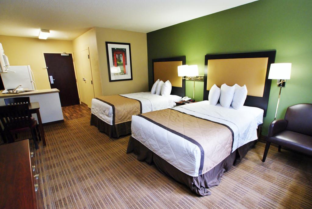 Extended Stay America Suites - Detroit - Canton Eksteriør billede