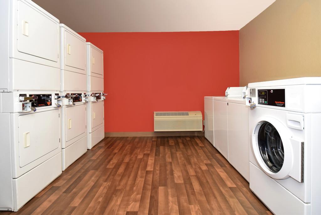 Extended Stay America Suites - Detroit - Canton Eksteriør billede
