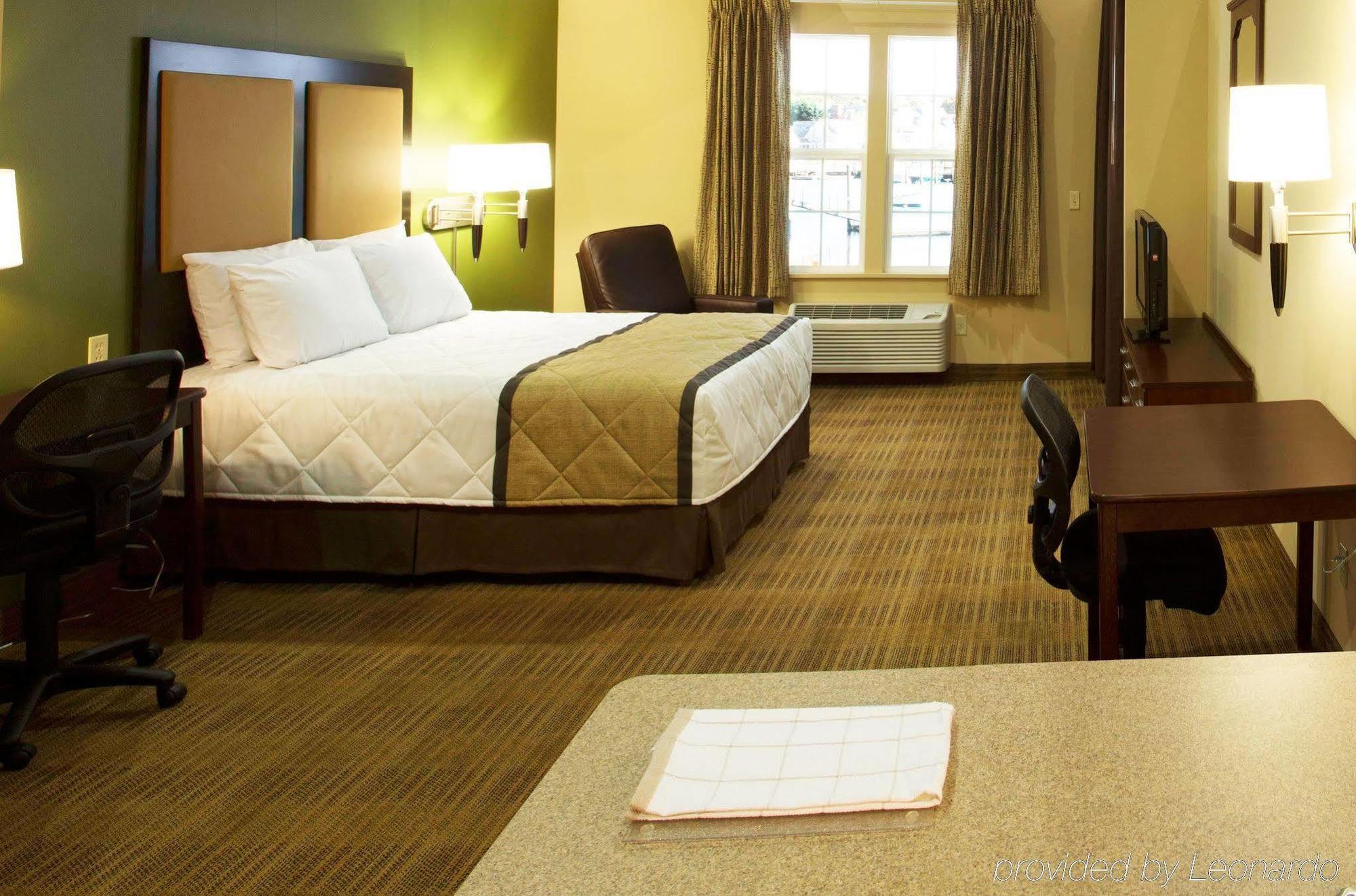 Extended Stay America Suites - Detroit - Canton Eksteriør billede